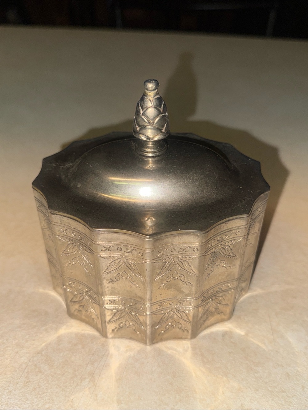 Vintage Godinger Silver Ornate Silver-Tone Decorative Lidded Box - Silver